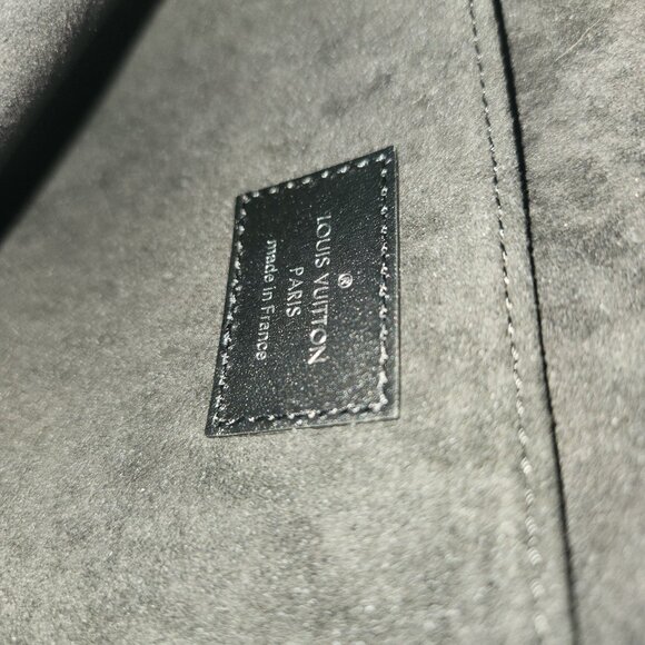 Louis Vuitton Handbag Pochette Jour GM - Picture 2 of 6